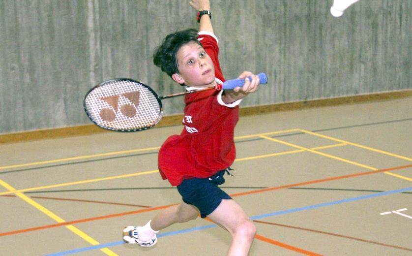 Målområde: Fysisk aktivitet og lek Kursholder: Norges Badmintonforbund (NBF) Dager: Mandager kl.13:40 14:45 Kursstart: Sted: Uke 41-48!