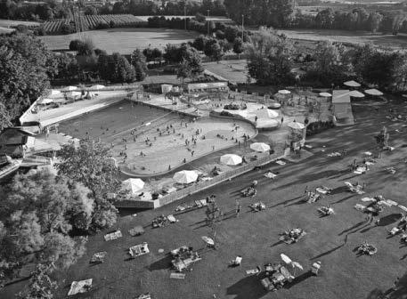 Nummer 36 Ailinger Ortsnachrichten Seite 5 Wellenfreibad Ailingen Die Saison geht zu Ende! Bei guter Witterung ist der letzte Badetag am Sonntag Öffnungszeiten: Bis 8.