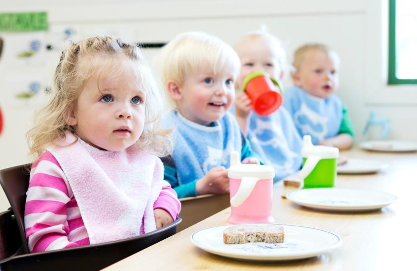 Hva kjennetegner gode barnehager? 1. Pedagogisk leder tilstede 2. Voksen-barn tetthet 3. Godt tilsyn 4. Fokus på interaksjon og språk 5.