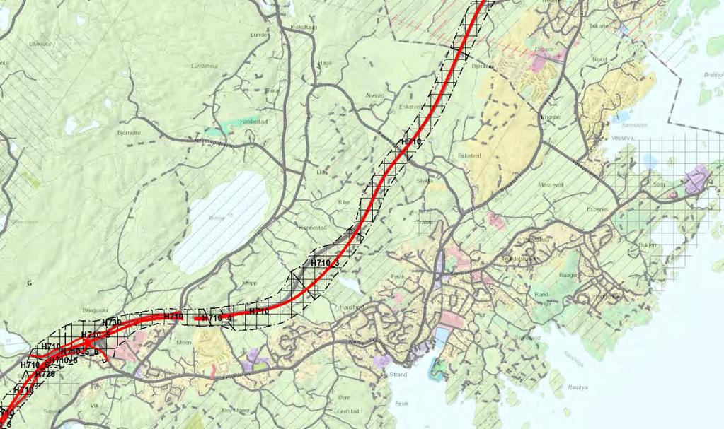 8.8.2 Forholdet til andre planer Planforslaget ligger i all hovedsak som utvidelse av dagens E18 med enkelte avvik. I kommuneplan for Grimstad (vedtatt 31.8.2015) er areal innen planforslaget frem til Bringsvær avsatt til LNF og vei.