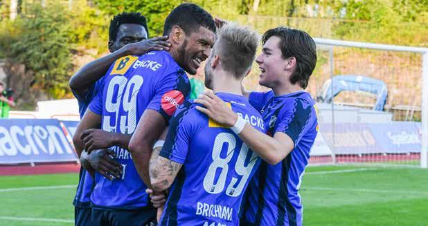 Returadresse: Øvrevoll Galopp, Postboks 134 NO-1332 Østerås Stabækspillerne besøker Øvrevoll Torsdag 7. september kan du møte dine fotballhelter på Øvrevoll.