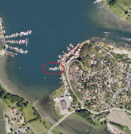 Sammendrag: Saken gjelder søknad om tillatelse til utskiftning av eksisterende brygge på Husøystrand. Bryggeanlegget ligger i tilknytting til Sameiet Soria Moria Terrasse.