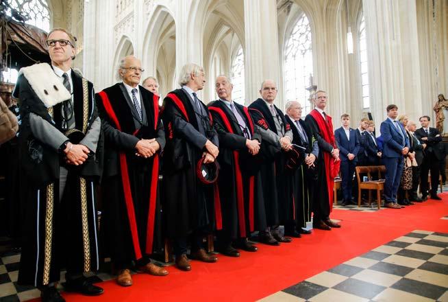 Vervolgens brak de rector een lans voor een university for lifelong learning.