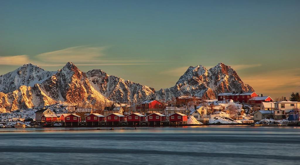 Hotellet er direkte tilknyttet Lofoten Kulturhus, Nordnorsk Kunstnersenter og Styrhuset Pub.