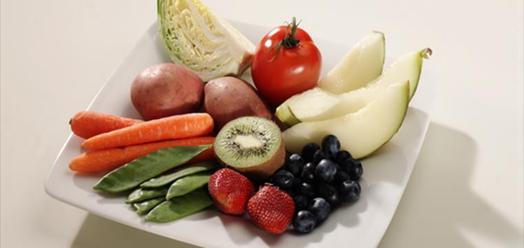 5 om dagen La grønsaker, frukt og bær være en del av alle dagens