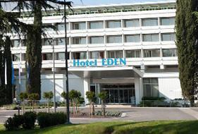 2 VI BOR PÅ FØLGENDE HOTELL HOTEL EDEN **** Luja Adamovica 33 52210 Rovinj Godt