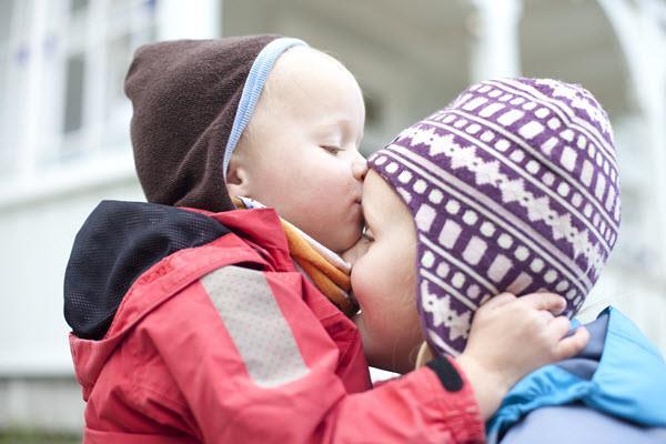 Velkommen til Veslestua! Hjertelig velkommen til våre gamle kjente og til dere som er helt nye i barnehagen vår.