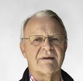 Seksjonsleiar: Olav Sørheim Alder: 66 år Team: Leiar for Fjell sokneteam Aasmund Brekke Alder: 53 år Organist Arbeidsoppgåver: Musikalsk ansvar i Foldnes sokn.