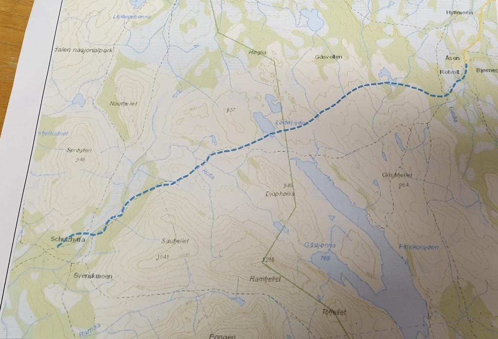 Fig. 2: Kart over kjøretraséen for pensjonisttur fra Bjørneggen til Schultzhytta i Skarvan og Roltdalen nasjonalpark.