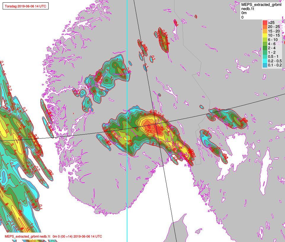 det Østafjellske. Kraftige tordenbyger treffer i et område fra Hamar og sørover mot Kristiansand ( Figur 7 ).