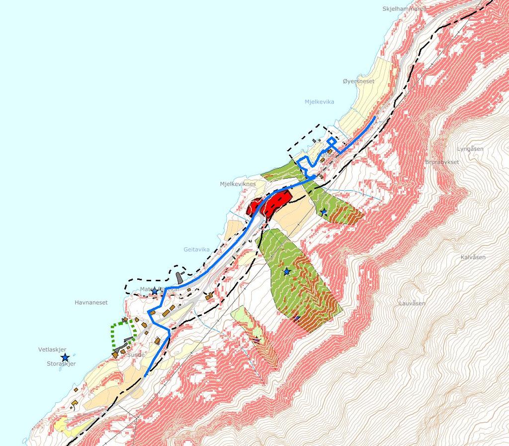 5.2 Område 2 Matre ferjekai Kartleggingsområdet omfattar områda sør og nord for ferjekaien på Matre ytst i Matersfjorden. Området har spreidd utbygging der ferjekaien er sentral.