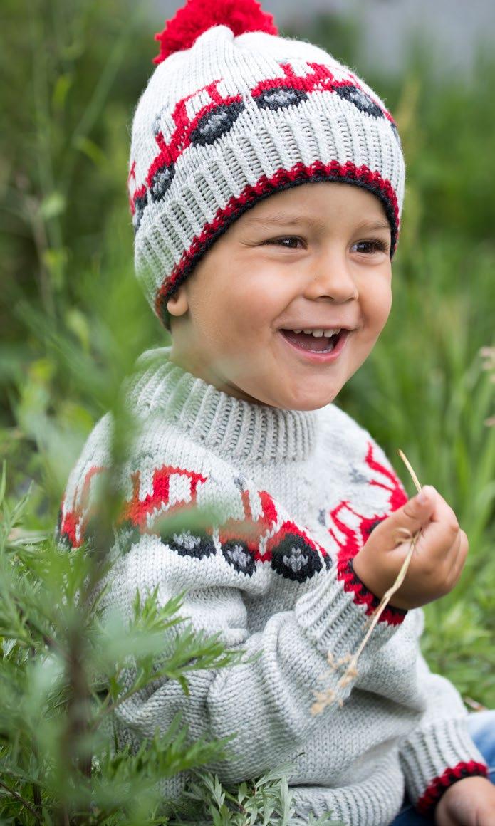 TRAKTOR GENSER & LUE LYS GRÅ GARN BRUKT I DENNE OPPSKRIFTEN: PURE MERINO 100 % superwashbehandlet merinoull, 50 gram = ca 105 meter DESIGN Ane Kydland Thomassen STØRRELSER Genser 1 (2) 4 (6) 8 år Lue