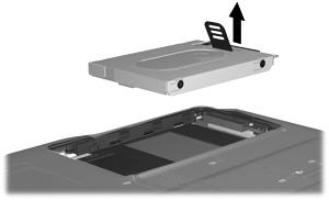 9. Trekk harddiskhendelen opp, og løft deretter harddisken ut av datamaskinen. Slik setter du inn en harddisk: 1. Sett harddisken inn i harddiskbrønnen. 2.