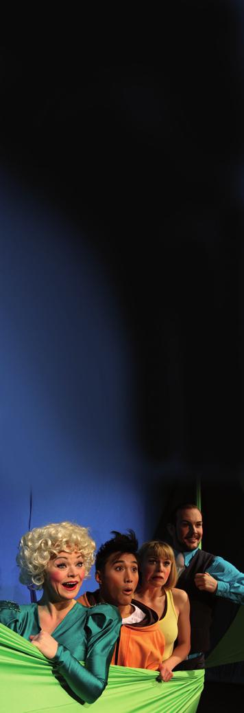 av Elin Tinholt av Ludvig Holberg av Sigmund Løvåsen av Teater Spillebrikkene Skuespillere: Nils Sletta og Elisabet Hagli Aars Bratsjist: Johannes Skyberg Regi: Harald Hoaas