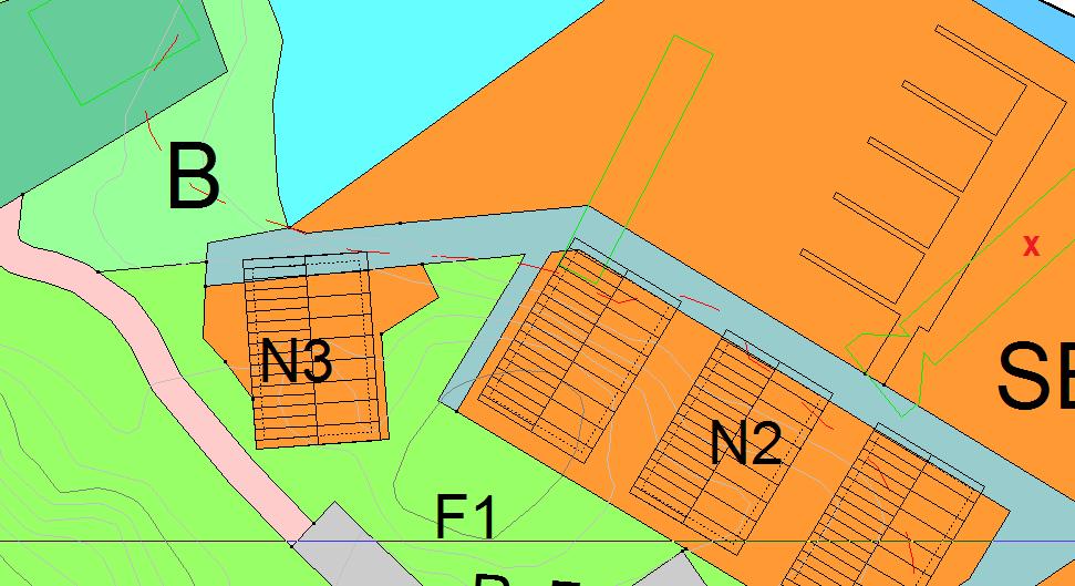 Etter at skissa vart laga er SBH området i nord justert ned og naust i sør tatt vekk.