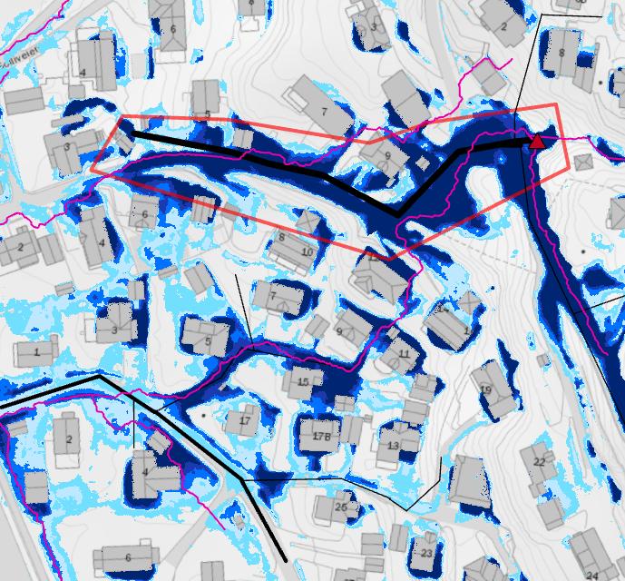 Ifølge avrenningslinjer og befaring vil noe vann også gå mot nr 12.