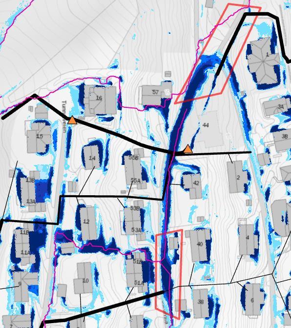 10 Sørumlia Sørumlia 44 og 51 Bekk som kommer fra oppstrøms gamle jernbanen hvor flomveien fra øverste inntak (ikke markert) ikke går tilbake til vassdrag.