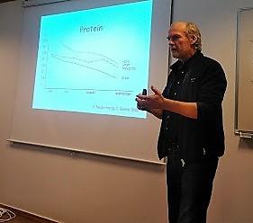 Gras erstatter kraftfòr. Dette tiltaket ble gjennomført som et tredagers seminar, der det startet med norsk sjølforsyning, basert på norske ressurser.