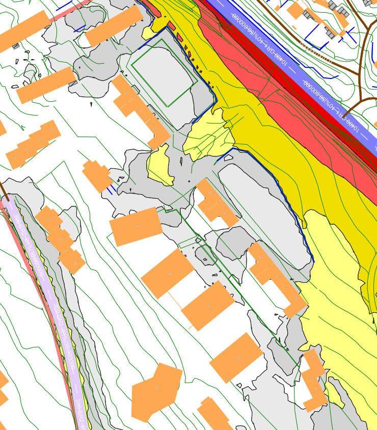 5 Beregningsresultater Beregnede støynivåer Lden [db] på uteoppholdsarealer og ved fasader til bygninger er vist i følgende vedlegg: Alt. A med dagens trafikksituasjon er vist i A.1. Alt. A med ny trasé er vist i A.