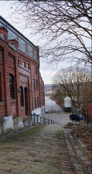 Reklame/lys: Det er lagt føringer for bruk av skilt, reklame og belysning gjennom bestemmelser til kommuneplanens arealdel.