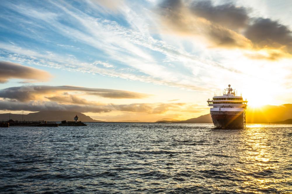 Hurtigruten hadde i 2019 en omsetning på nesten 6 milliarder kroner,