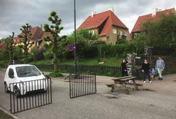 Foto: Knut Hovind FLOTT BRO Den nye store broen med gang- og sykkelvei over Ring 3 ved Ullevål stadion ble nylig åpnet til glede for både syklister og gående.