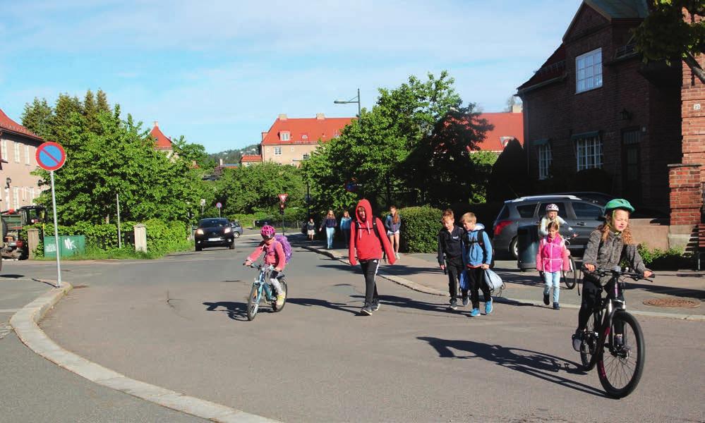 Etter det Hagebybladet forstår vil styret i Havebyselskapet arbeide for at kommunen lager fotgjengerovergang mellom Åpent bakeri og pizzeriaen på Damplassen.