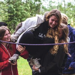 Vi vet at at sosiale relasjoner, elev-elev og elev-lærer, har stor betydning for læringsmiljøet ved skolen.