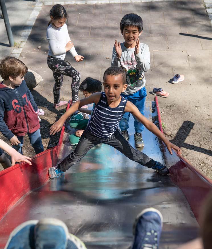 MINORITETSSPRÅKLIGE ELEVER Evensen, T. 2018: Minoritetsspråklige i skolen. Regelverk, læring og relasjoner. Kunnskapsløftet. Læreplanverket for Meld. St. 6 (2012 2013) Melding til Stortinget.