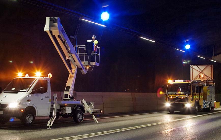 SYSTEMET I DRIFT VEDLIKEHOLD, EVALUERING OG OPPFØLGING 9 Systemet i drift vedlikehold, evaluering og oppfølging Hvordan drifter og