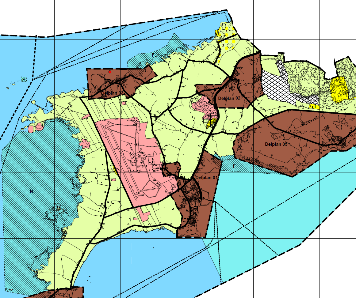 Figur 4: Utsnitt av kommuneplanens arealdel Vest for flyplassen ligger et verneområde med status iht. til Ramsar-avtalen. Området er båndlagt som naturreservat etter lov om naturvern.