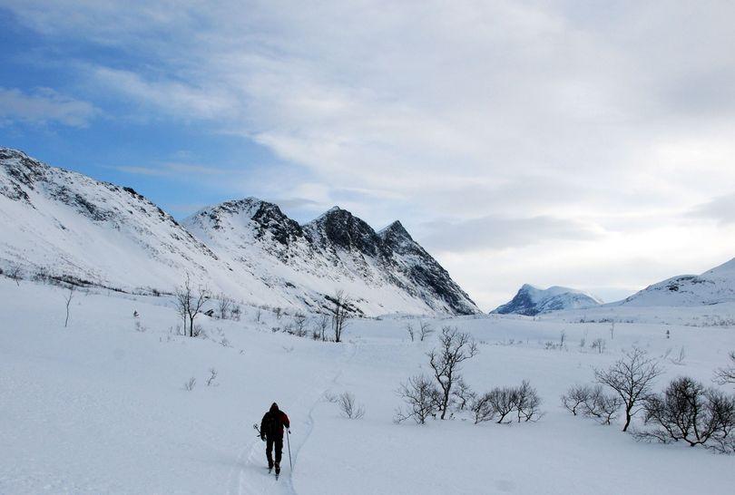 Skitur mellom Tresfjord og Måndalen i