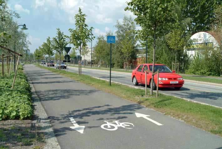 Figur 23. Veianlegg med kvalitet ble belønnet med Vakre Vegers pris. [Foto: Statens vegvesen; Lars E. Sørli] skulle gi en kvalitetsheving.