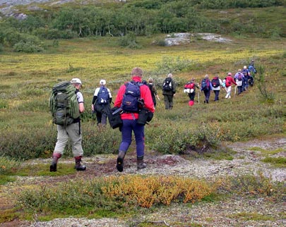 Vis hensyn til andre brukere av naturen Foto: Erling Fjelldal Vi må alle være innstilt på å dele naturen med folk som har svært ulike motiv for å være der.