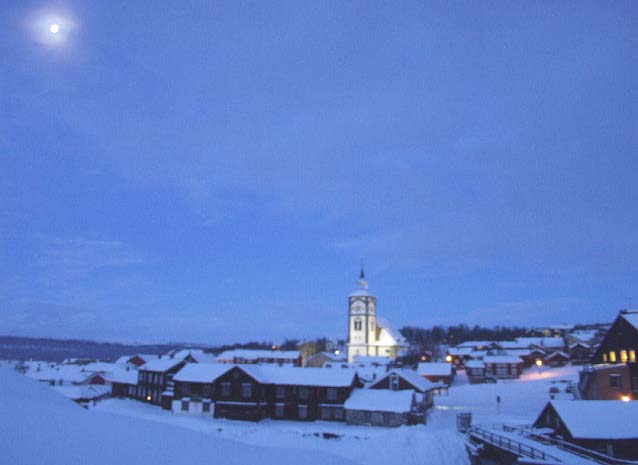 NIKU Rapport 10 Kulturminneforvaltningens og planarbeidets historie på Røros "Kulturarv og verdiskaping.