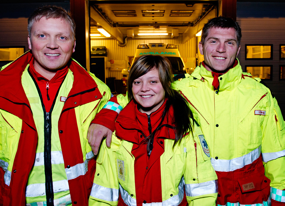 Helse Finnmark HF har om lag 1600 ansatte fordelt på fire klinikker og stabs- og støtteenheter. Vi driver mye ambulering, så legene og behandlerne kommer nærmere pasientene.