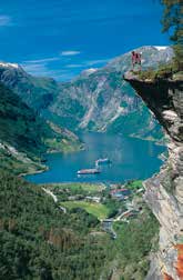 til blant annet Geiranger, Stryn og