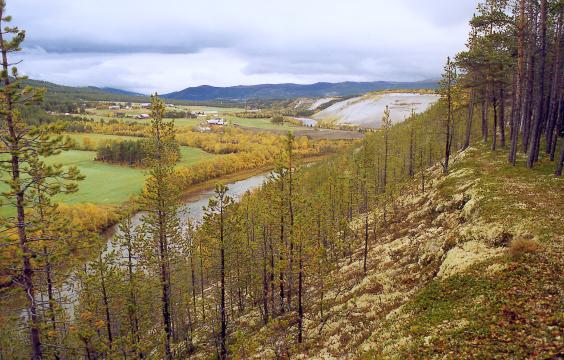 Foto: Tommy Kristoffersen 2,5 time Vakker natur og mulighet for en liten avstikker med fantastisk utsikt.