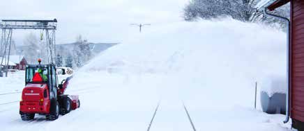 Det ideelle verktøy for rydding av større mengder snø i mindre hastigheter, eller mindre mengder snø i større hastigheter.