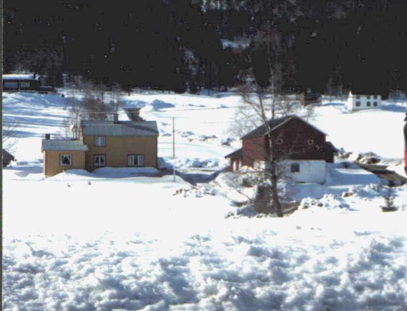 Bygningane på eigedomen fekk da om lag den forma dei har den dag i dag.