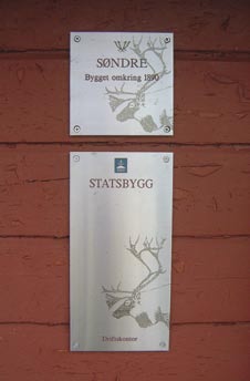 laget i syrefast stål.