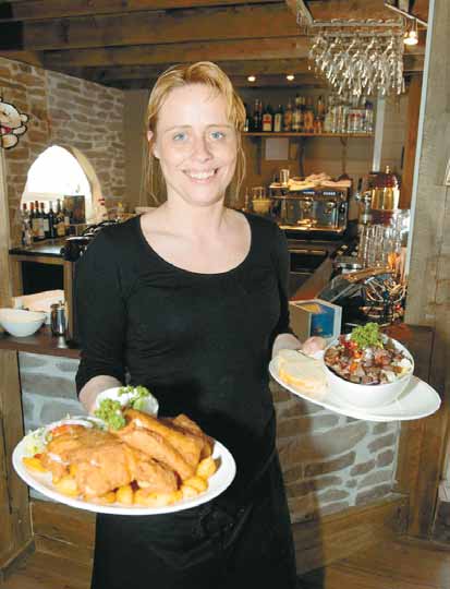 ORDFØRERBESØK: En tirsdag ettermiddag, for ikke lenge siden, fikk Båtsfjord brygge-duoen