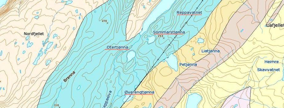 brunfarget. Næringssaltene og ledningsevnen indikerer oligotrofe forhold med litt høyere verdi for ledningsevnen på grunn av det høye kalkinnholdet.