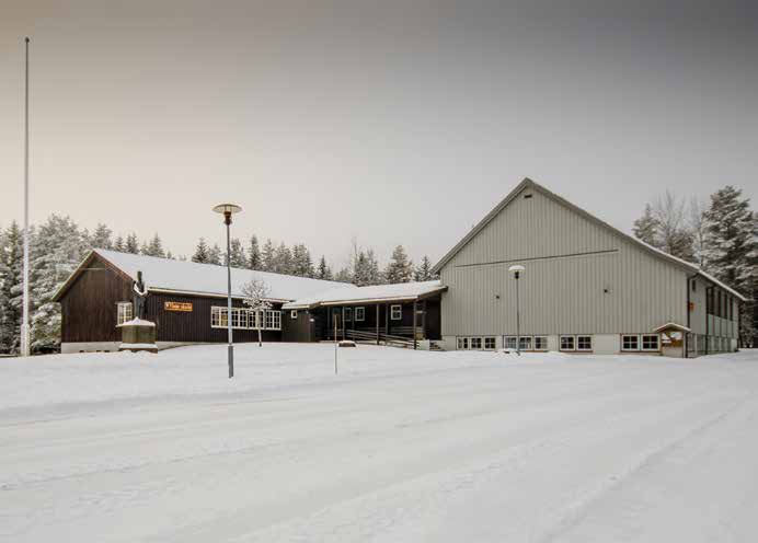 skulen Skulen vart som alle veit, noko overraskande nedlagt i år, og kommunen har halde folkemøte om vidare bruk av bygninga. Mange deltok og kom med innspel.