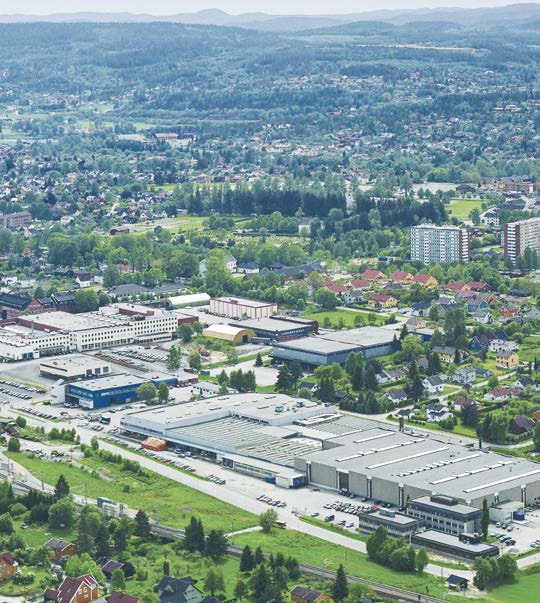 I tillegg til å være en av Norges største tavlefabrikker, er ABBs fabrikk i Skien Norges eneste produsent av sikringsmateriell.
