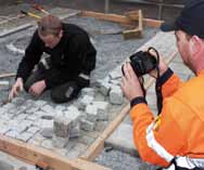 Læringen avhenger også av at vi etablerer et arbeidsfellesskap. Kunnskapsløftet vektlegger mer enn tidligere bedriften som læringsarena gjennom større deler av opplæringen.