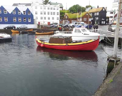 31 Dag 6: Torshavn, Færøyene, utflukt Nyt kysten av Færøyene før skipet legger til i Torshavn kl. 15.00.