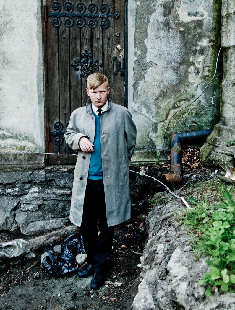 Forfattar Erlend O. Nødtvedt har teke for seg historia til byen Bergen og fylket Hordaland i to diktsamlingar. Foto: Kieran Kolle/ Aschehoug Forlag ERLEND O.