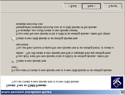 Figur 3: Active Diretctory Installation Wizard Velg CREATE A NEW DOMAIN TREE, trykk NEXT Figur 4: Active