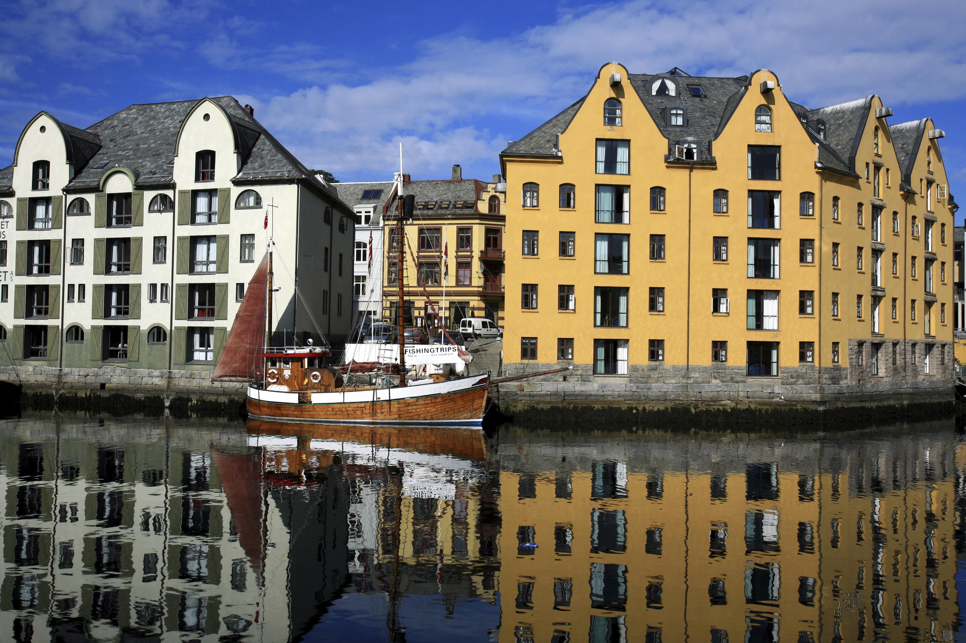 RAPPORT Kulturnæringen i Møre og Romsdal